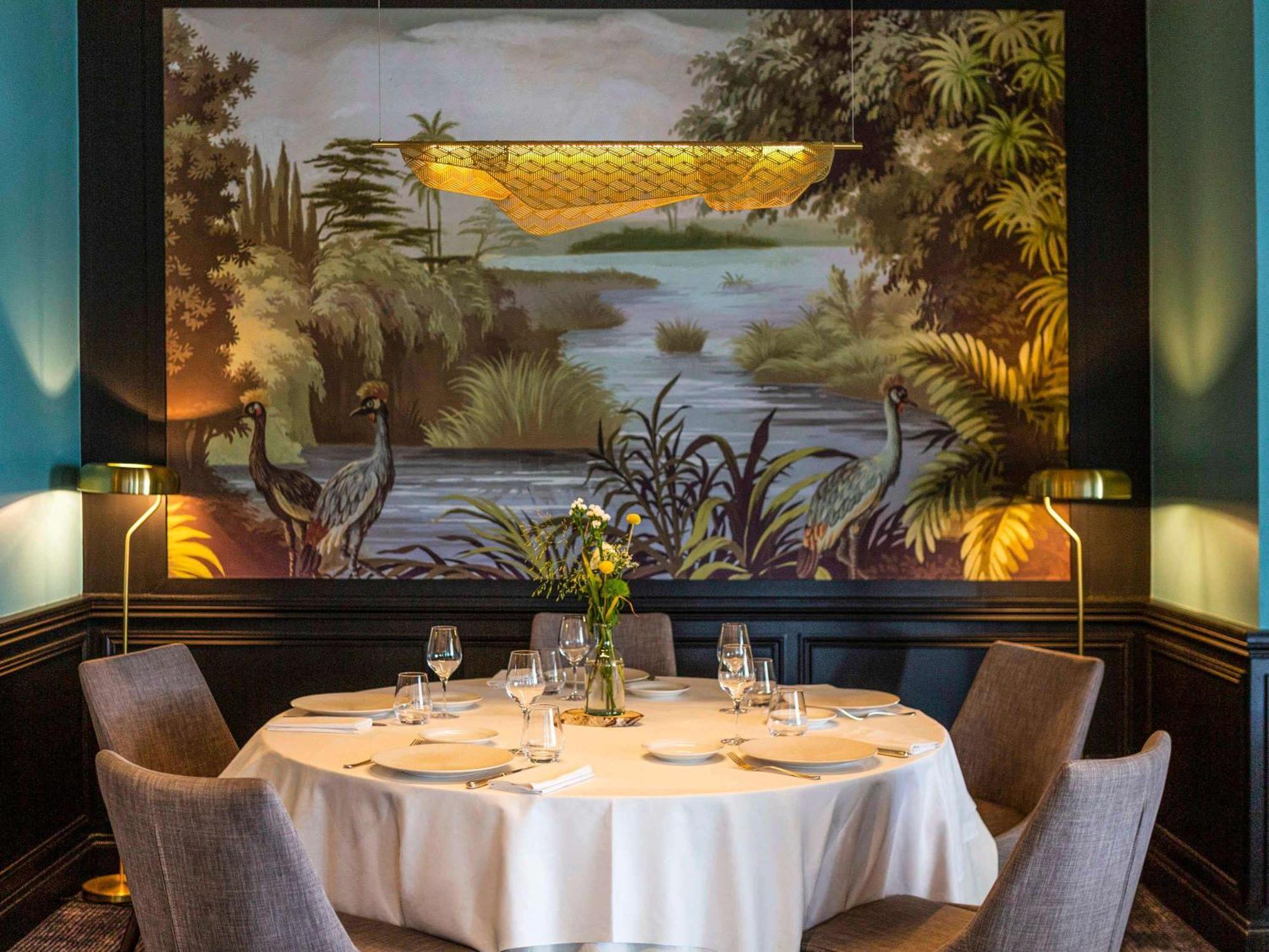 Hotel Mercure Rochefort La Corderie Royale Bagian luar foto
