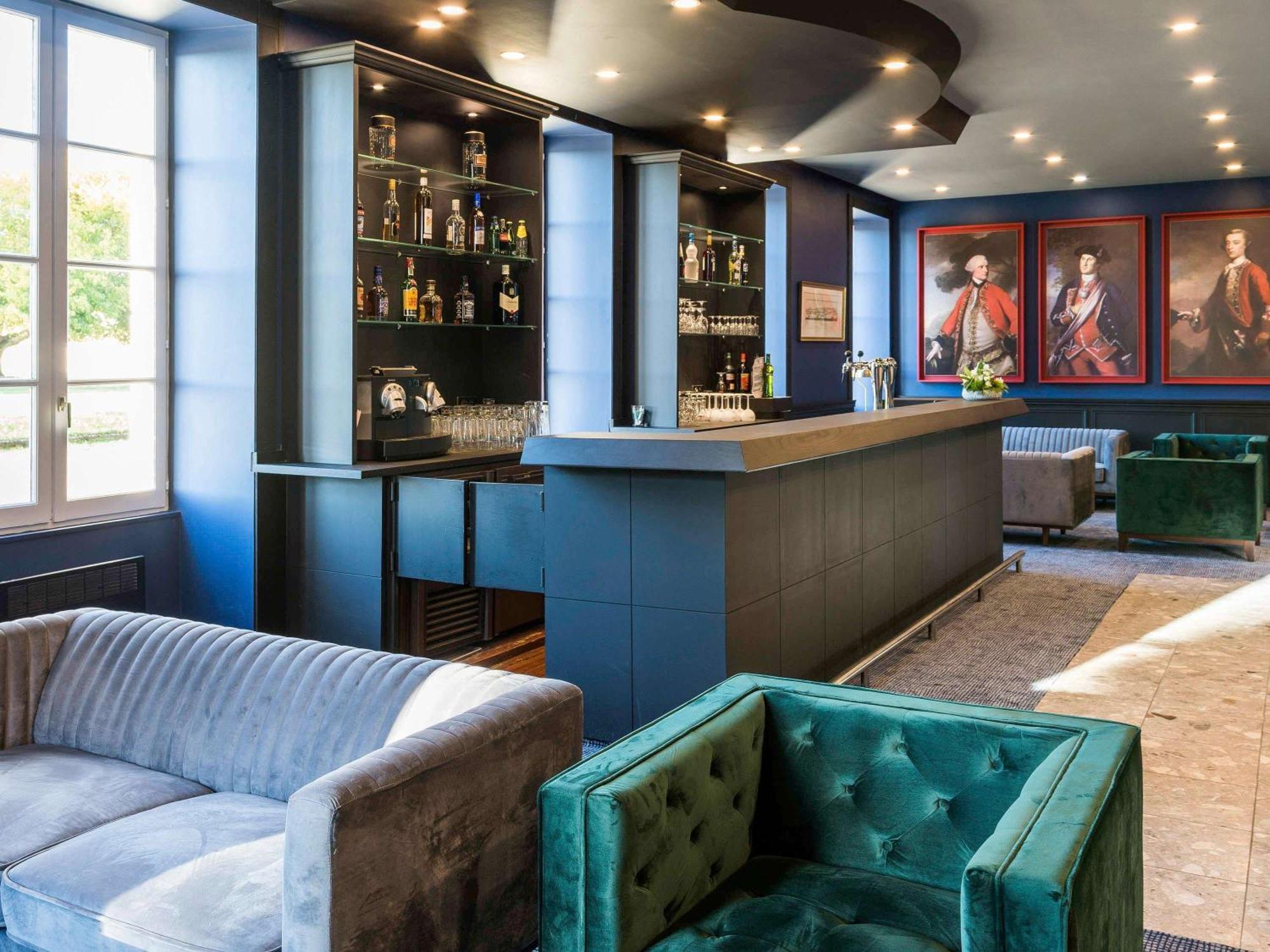 Hotel Mercure Rochefort La Corderie Royale Bagian luar foto