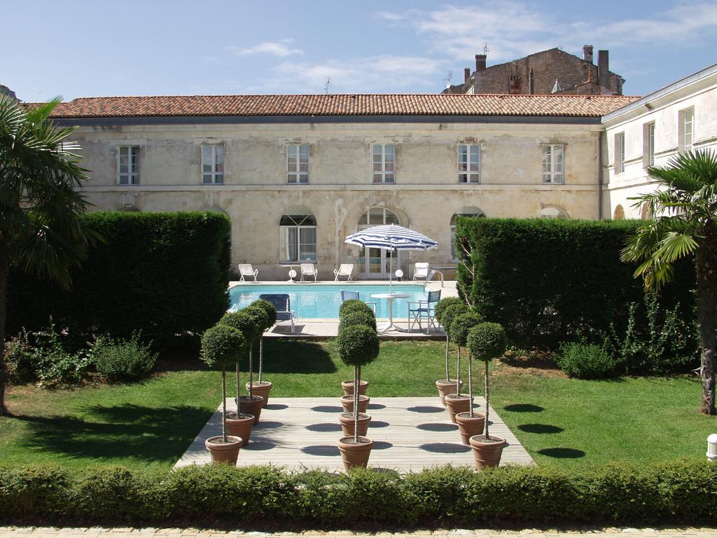 Hotel Mercure Rochefort La Corderie Royale Bagian luar foto